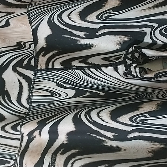 Safari print Capri leggings - Picture 3 of 5